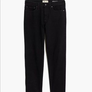 Madewell Relaxed Taper Jeans in Saturated Black Wash Size 31 $128 NB004